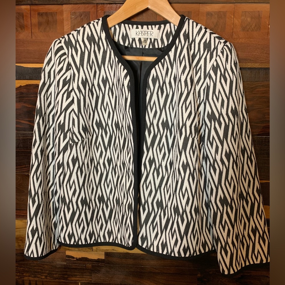 KASPER 10Petite Blazer Black & White Diamond Pattern